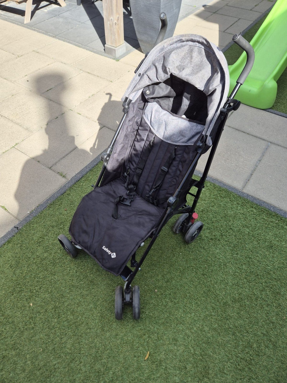 Compacte buggy van Safety 1st - Ideaal voor onderweg!, Ophalen, Gebruikt, Overige merken, Verstelbare rugleuning