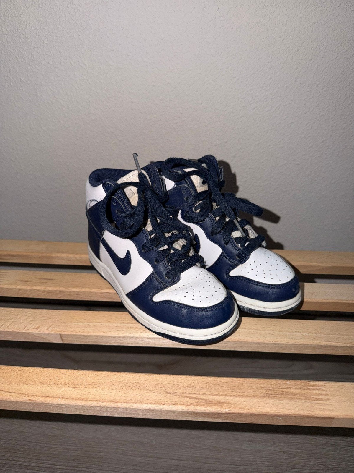 maat 30 nike Dunk High Schoenen voor Kinderen - Blauw/Wit, Gebruikt, Jongen of Meisje, Schoenen, Ophalen of Verzenden