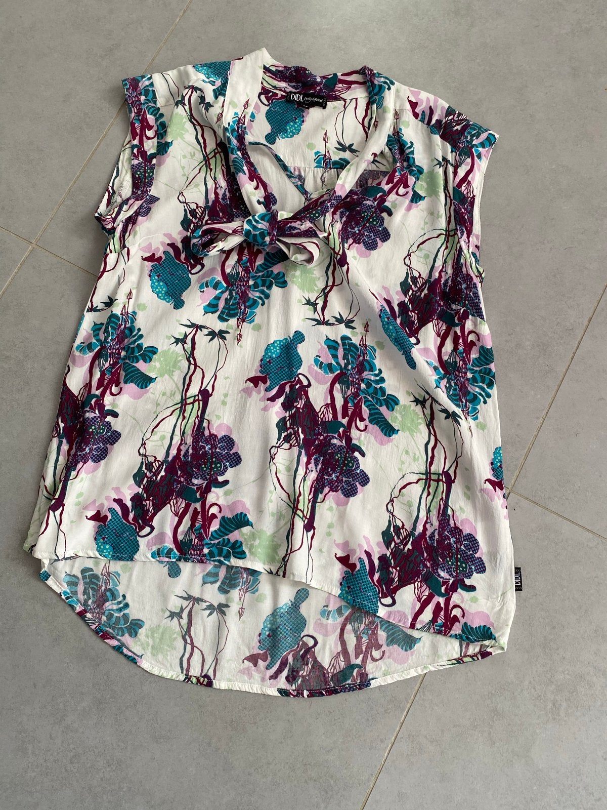 DIDI Pretty Different Blouse Maat 36 (S) Bloemenprint, Kleding | Dames, Ophalen of Verzenden, Zo goed als nieuw, Maat 36 (S), Overige kleuren