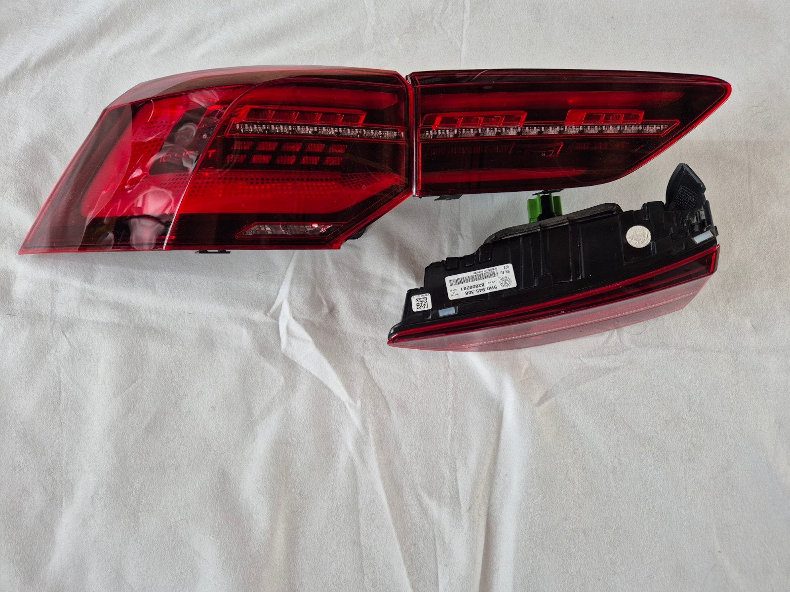 IQ GOLF 8 VIII ACHTERLICHTEN 3 STUKS, Auto-onderdelen, Verlichting, Ophalen of Verzenden, Gebruikt, Volkswagen