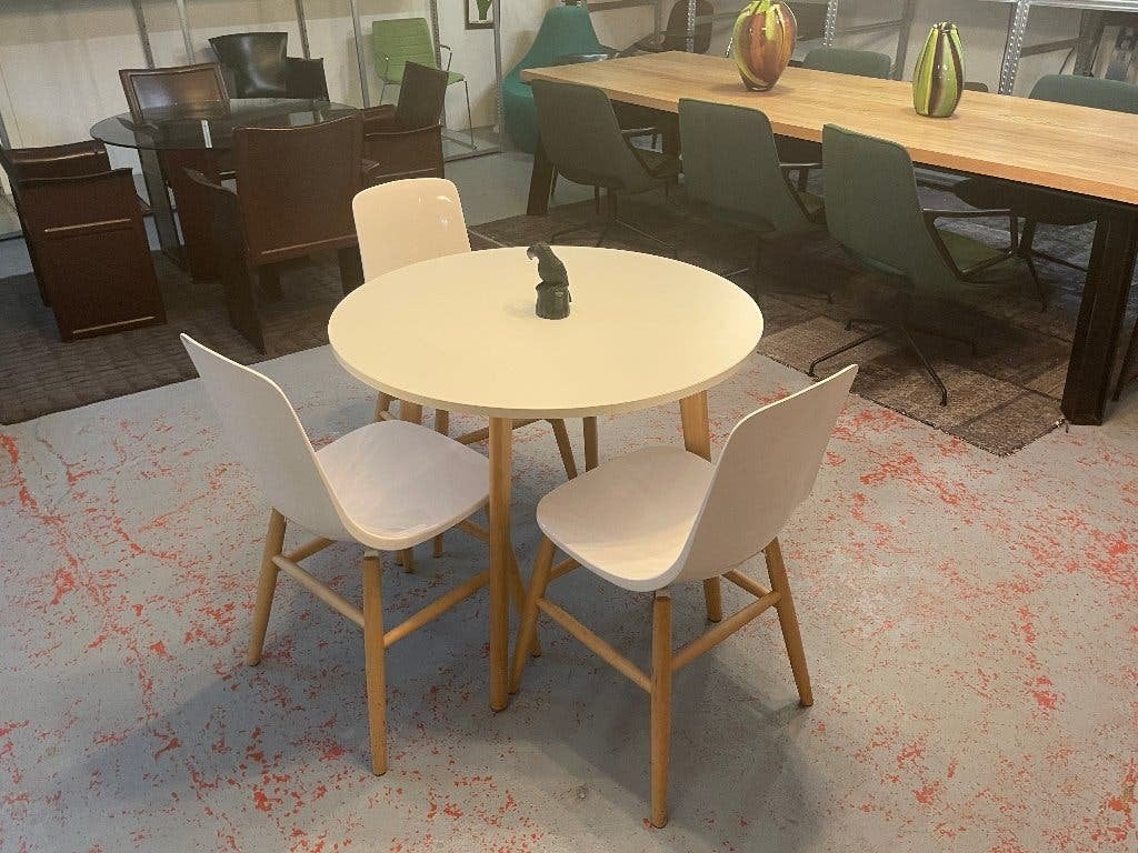 Betaalbare Design Stoelen | Uniek & Duurzaam – TheReSales, Huis en Inrichting, Ophalen, Overige kleuren, Design, Zo goed als nieuw