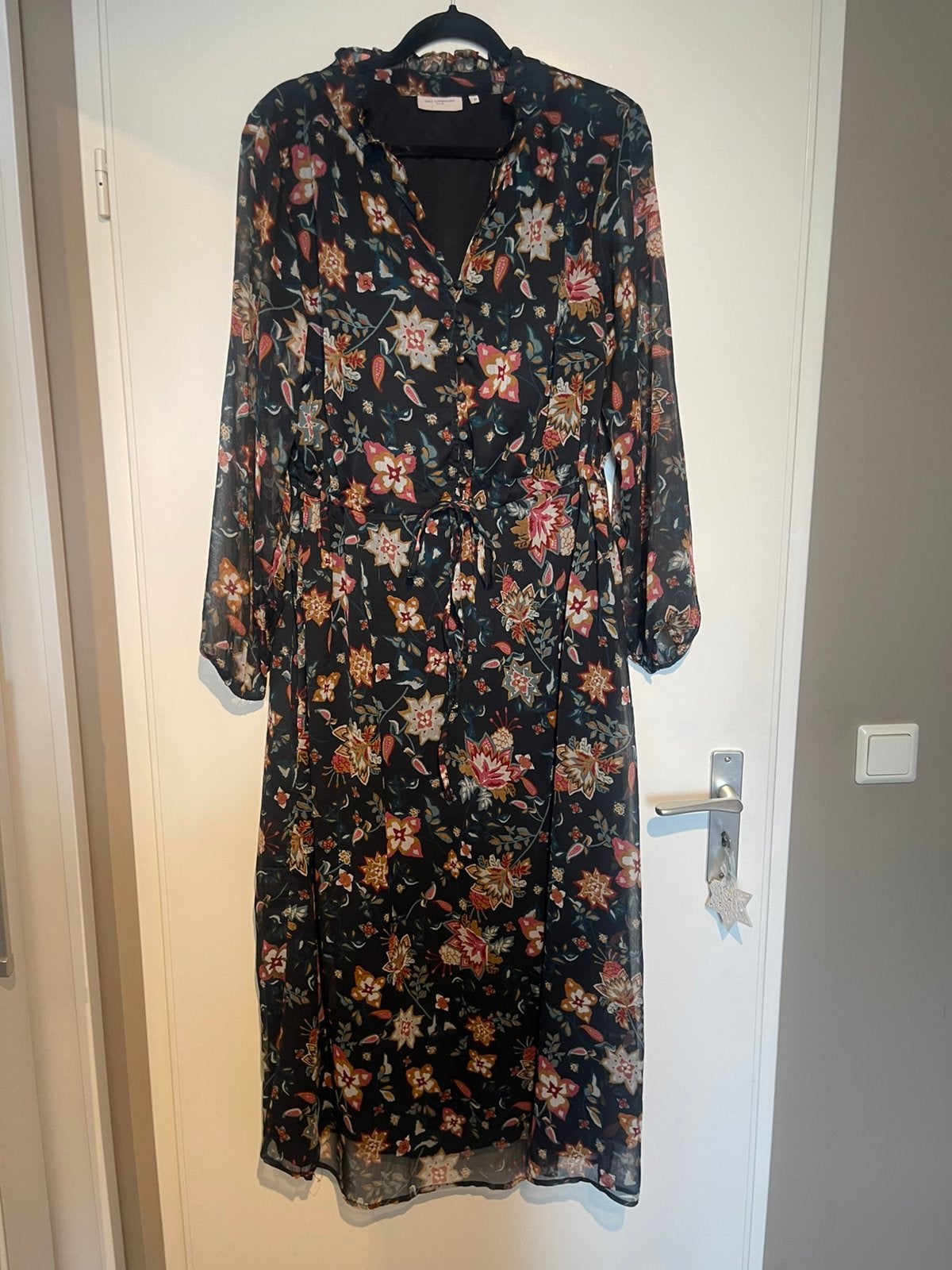 Only Carmakoma zwierige  maxi jurk maat 44, Zwart, Maat 42/44 (L), Ophalen of Verzenden, Zo goed als nieuw
