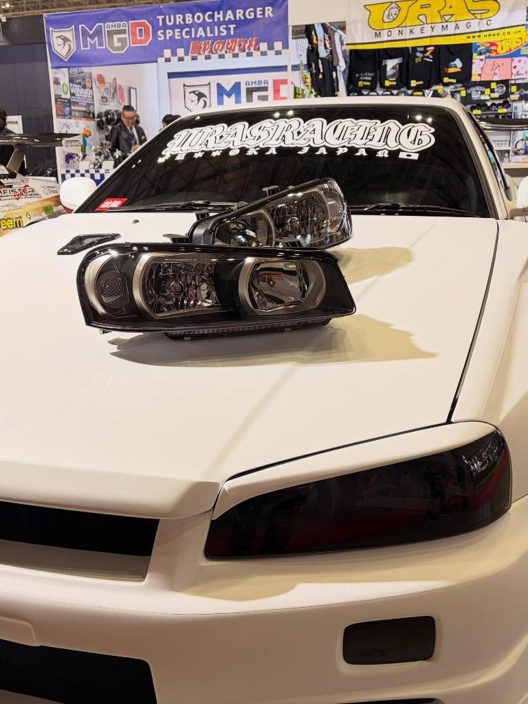 Uras led koplampen set - Nissan Skyline R34 GTT GTR GT-R, Ophalen of Verzenden