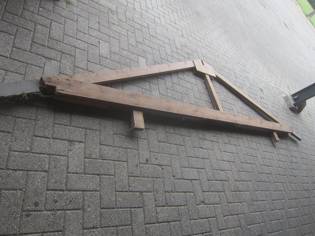 twee houten spanten   500 cm x 14 cm x 100 cm kant en klaar, Ophalen, Gebruikt, Balk, Overige houtsoorten