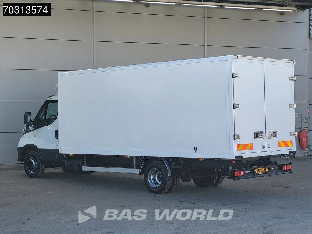 Iveco Daily 72C21 3.0L Automaat XL 551cm Lang Dubbellucht 21, Auto's, Bestelauto's, Automaat, Stof, Gebruikt, Euro 6