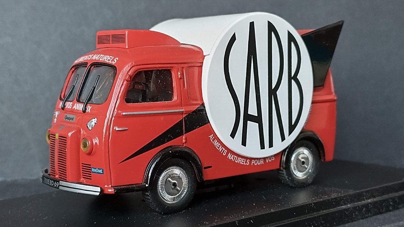 Peugeot d3a Tour de France Sarb 1;43 Altaya Pol, Hobby en Vrije tijd, Overige merken, Auto, Verzenden, .