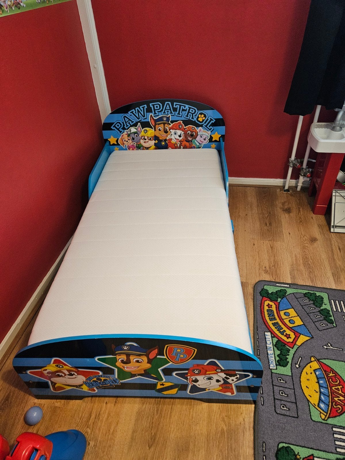 peuter bed van paw patrol met matras, Blauw, Ophalen, Zo goed als nieuw, Disney