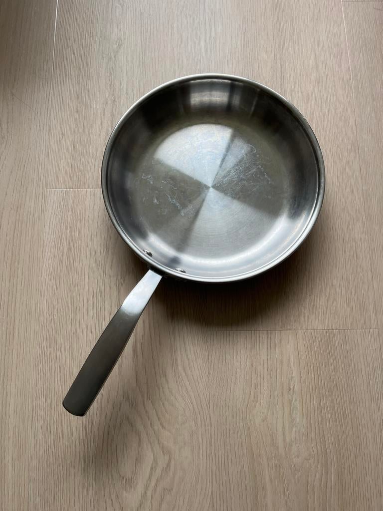 IKEA Sensuell Koekenpan RVS 28-30 cm, Gebruikt, Inductieplaat, Ophalen of Verzenden, Rvs