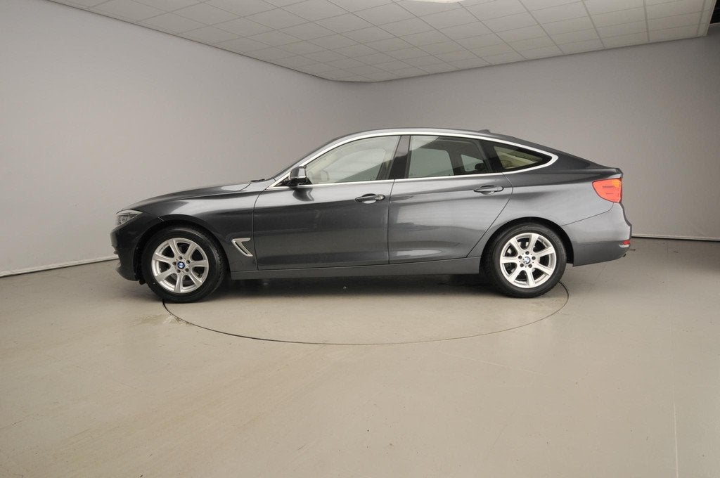 BMW 3 Serie Gran Turismo 320i Automaat / Active Cruise / Tre, Auto's, BMW, Automaat, Achterwielaandrijving, Gebruikt, 4 cilinders