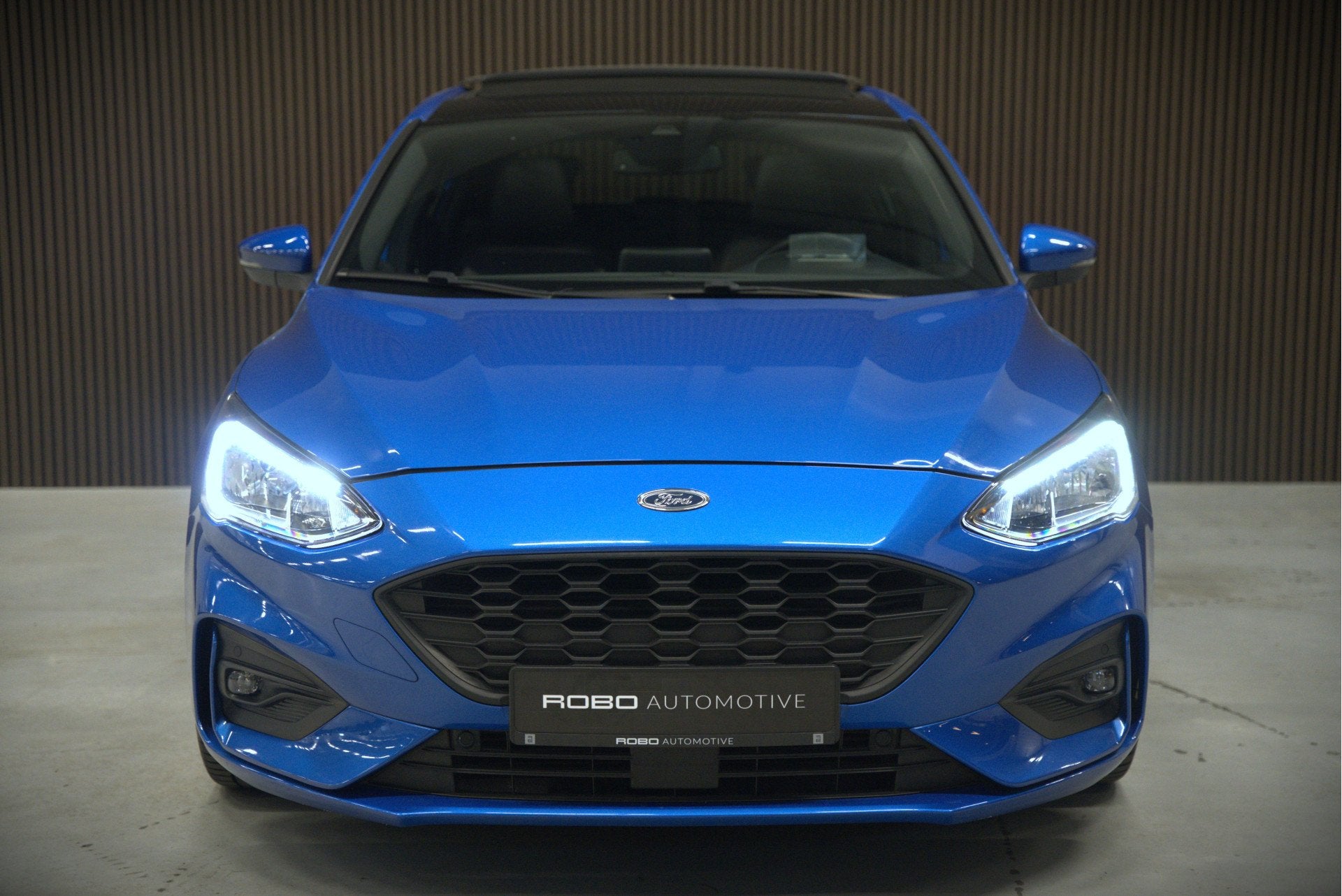Foto 11 van Ford Focus 1.0 EcoBoost ST Line Business | Panoramadak | Ban