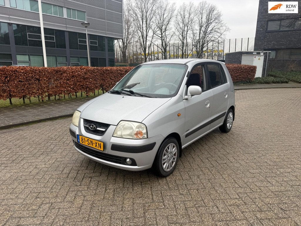 Hyundai Atos 1.1i Dynamic Cool First Edition Airco NAP, Voorwielaandrijving, 31 €/maand, 4 cilinders, Origineel Nederlands