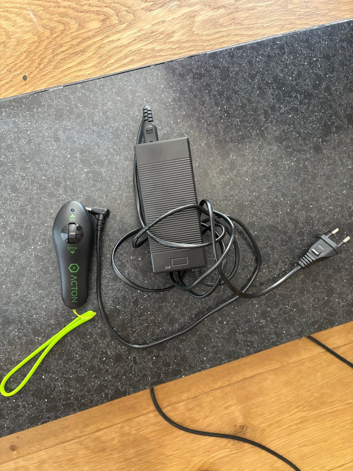 Afstandsbediening en oplader voor elektrisch skateboard, Ophalen, Gebruikt, Overige typen