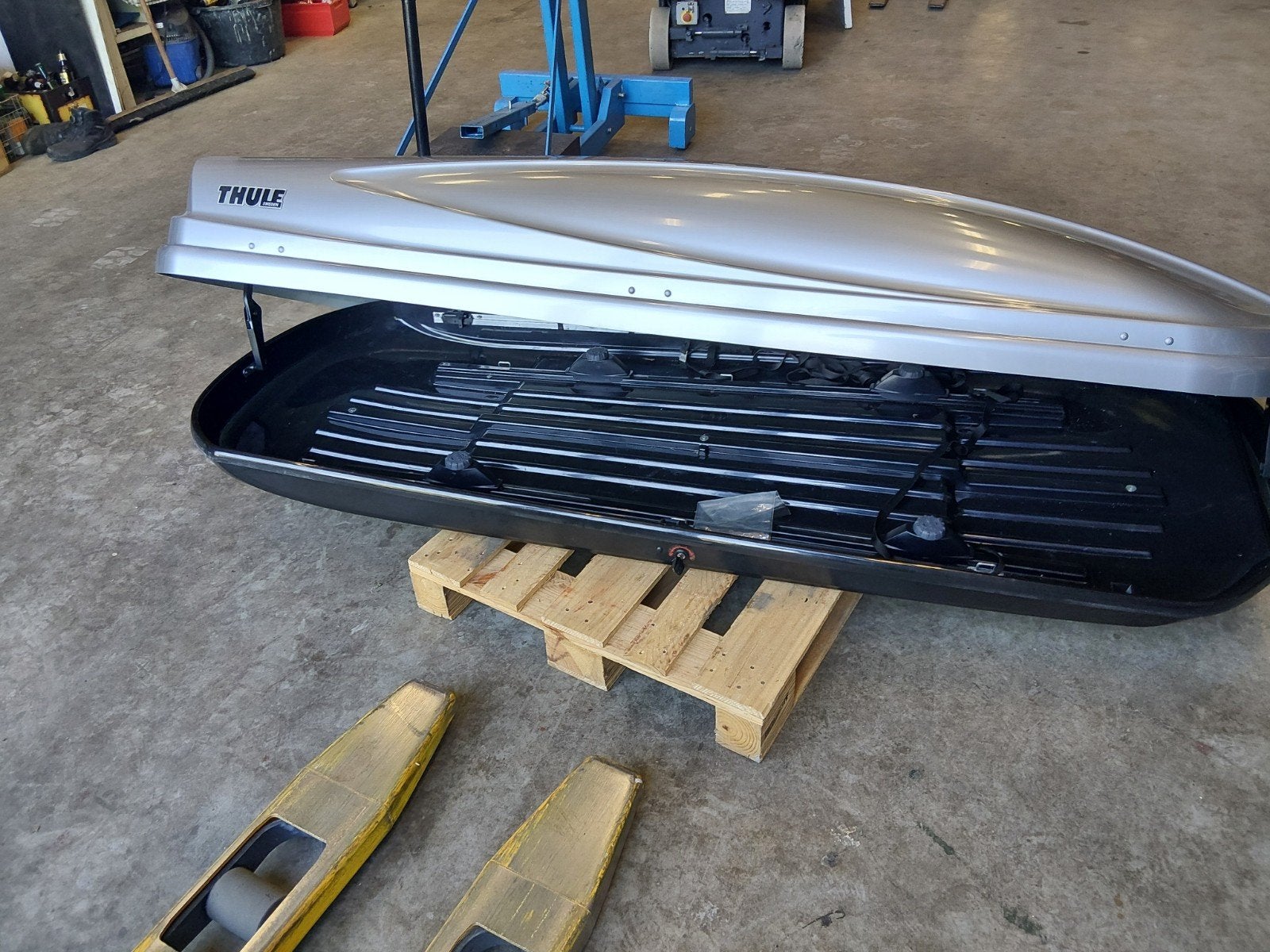 Dakkoffer Thule atlantis 900, Auto diversen, Dakkoffers, Ophalen, Zo goed als nieuw