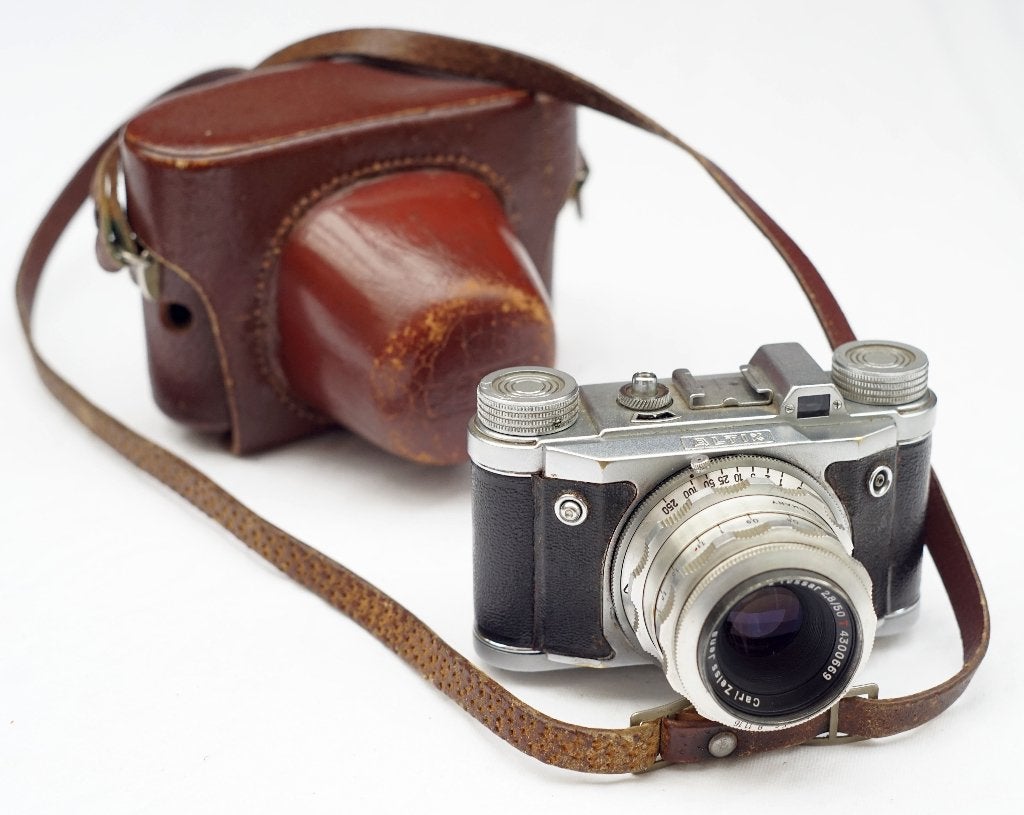 Eho-Altissa Altix V (1956) met (afneembare) CZJ Tessar 50mm, Ophalen of Verzenden, Compact, Overige Merken