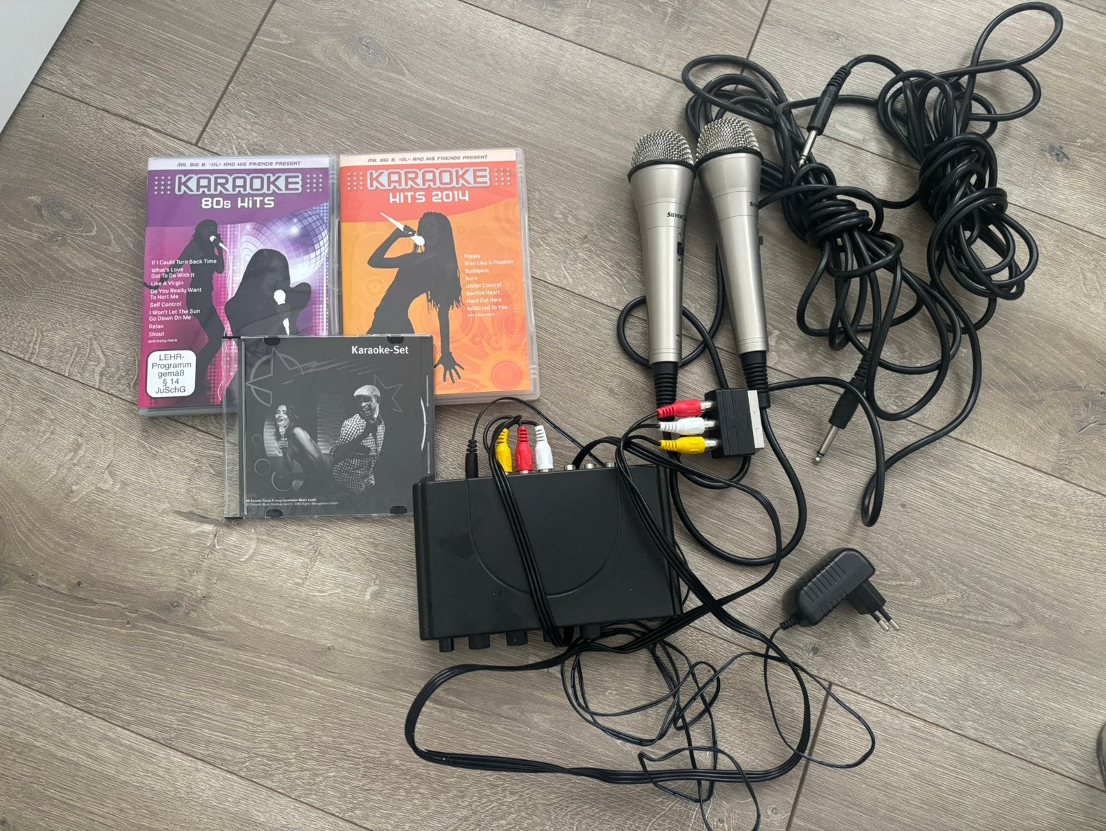 Karaokeset met 3 cd’s en 2 microfoons, Ophalen of Verzenden, Zo goed als nieuw, Microfoon(s)