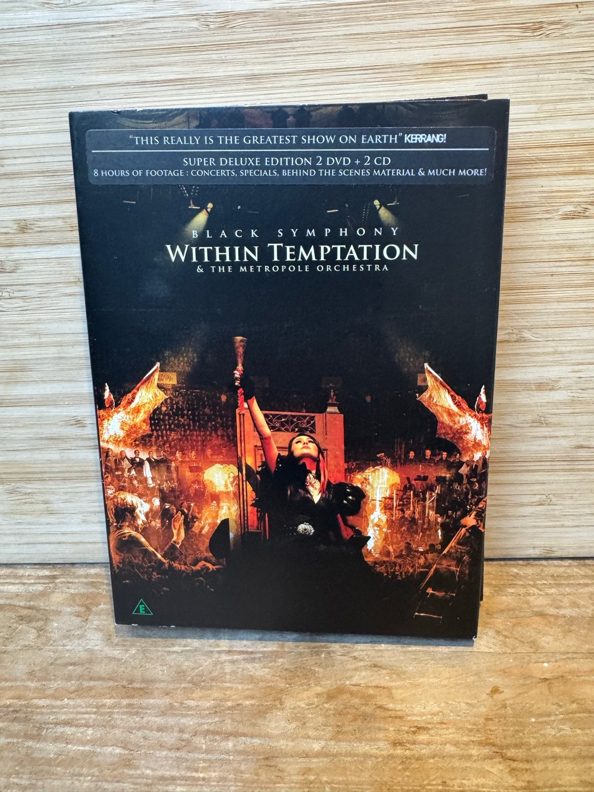 Within Temptation - Black Symphony (2 DVD + 2 CD) als nieuw, Boxset, Ophalen of Verzenden, Zo goed als nieuw, Progressive Rock