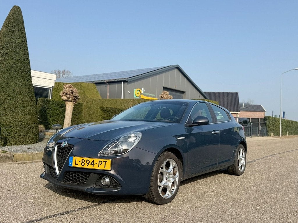 Alfa Romeo Giulietta 1.6 JTDm Super 2017 Navi/Leder/Lmv, Voorwielaandrijving, Gebruikt, Euro 6, 4 cilinders