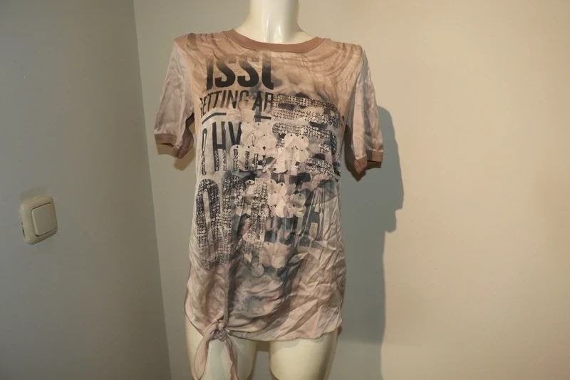Marccain shirt zijde voorkant knoop onderkant print N4/40
