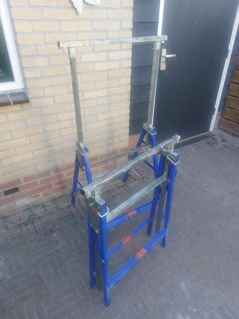 Te huur: Set uitklap schragen