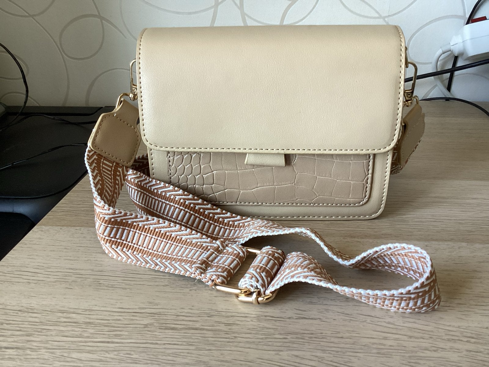 Stijlvolle schoudertasjes en portemonnee/polstas, Sieraden, Tassen en Uiterlijk, Ophalen of Verzenden, Gebruikt, Overige kleuren