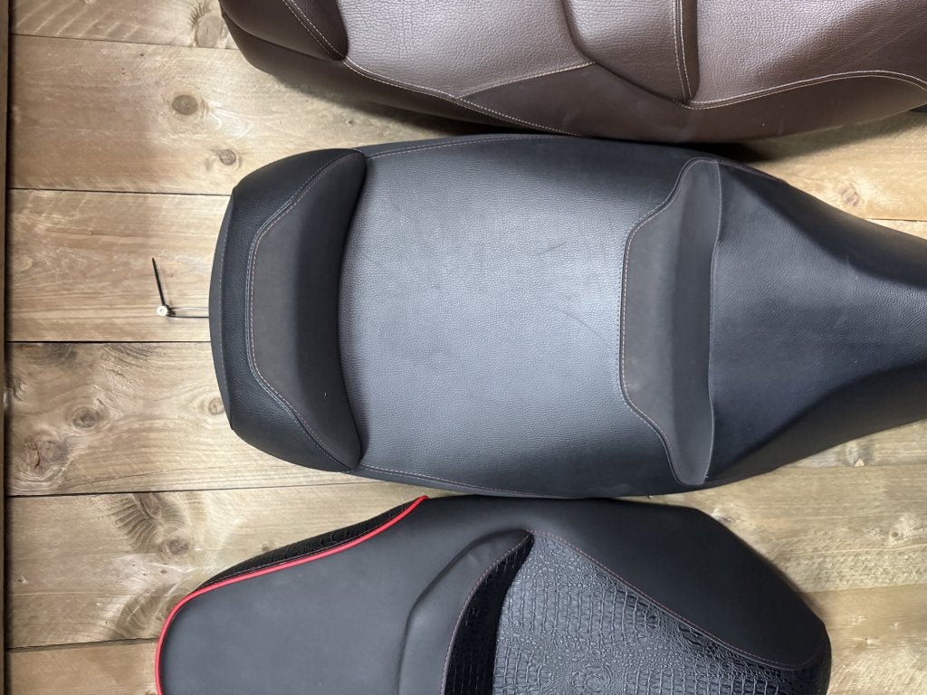 Piaggio MP3 300/500 ABS HPE zadel, Niet ingevuld, Gebruikt, Niet ingevuld, Niet ingevuld