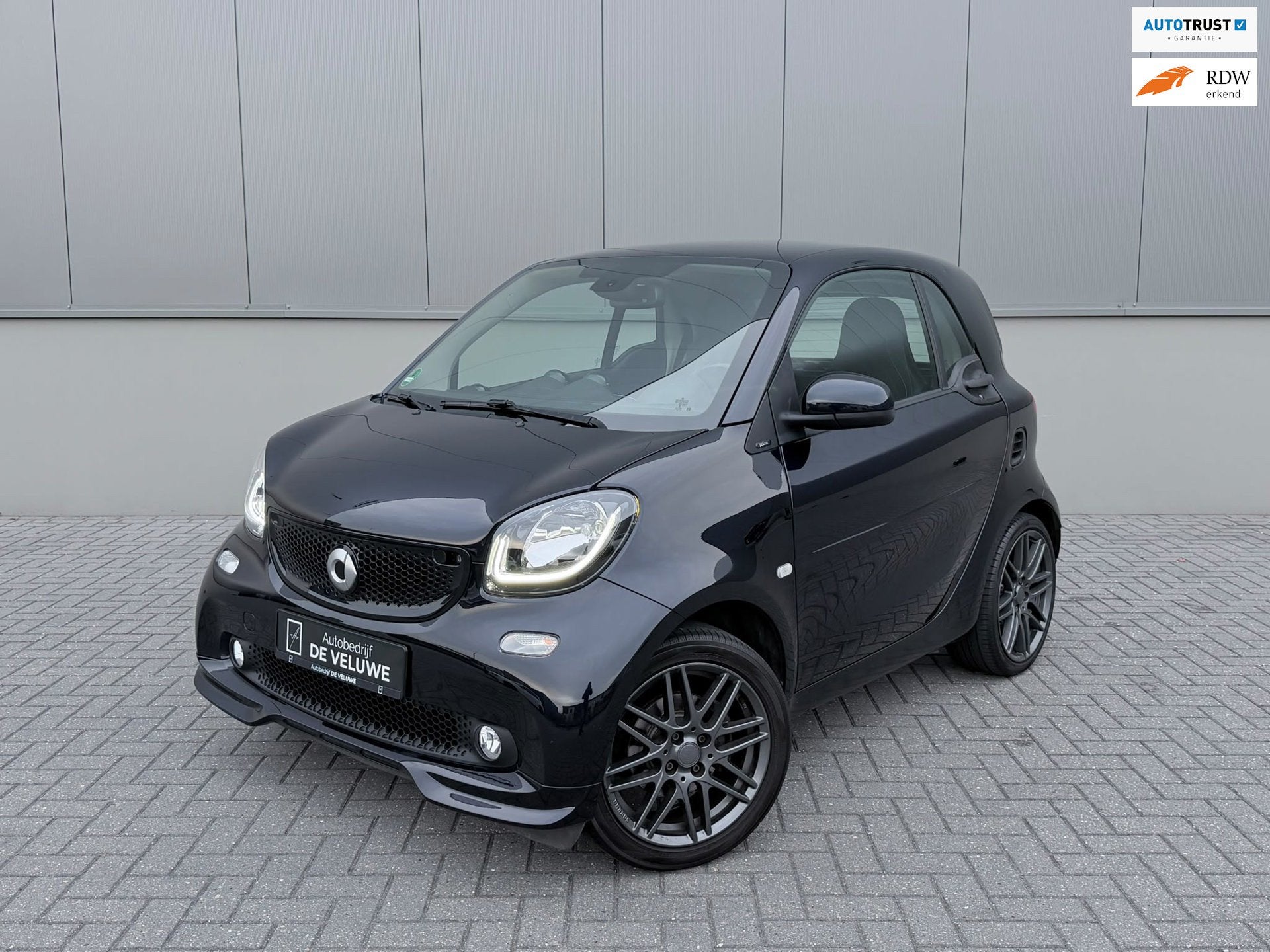 Smart Fortwo 1.0 Prime Brabus Look! Cruise / Stoelverw / Dea, Auto's, Automaat, Dealer onderhouden, Achterwielaandrijving, Gebruikt