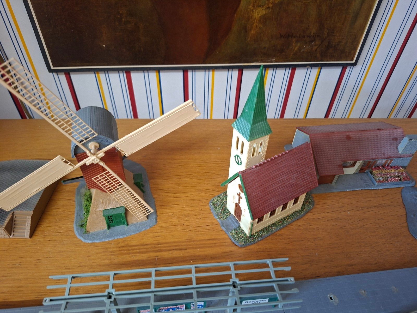 Diverse huisjes en gebouwen voor treinbaan - opknappers, Gebruikt, Gelijkstroom of Wisselstroom, Brug, Tunnel of Gebouw, Ophalen
