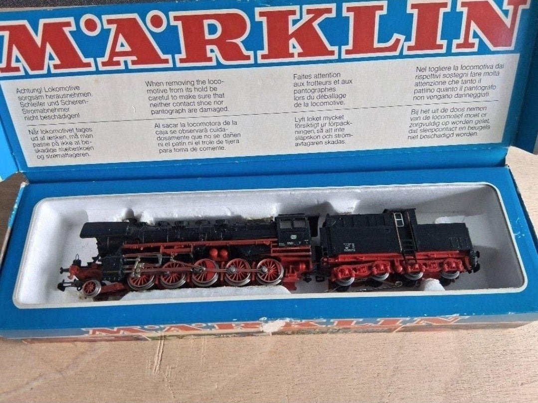 gezocht doos/ovp marklin 3084, Wisselstroom, Gebruikt, Locomotief, Ophalen of Verzenden