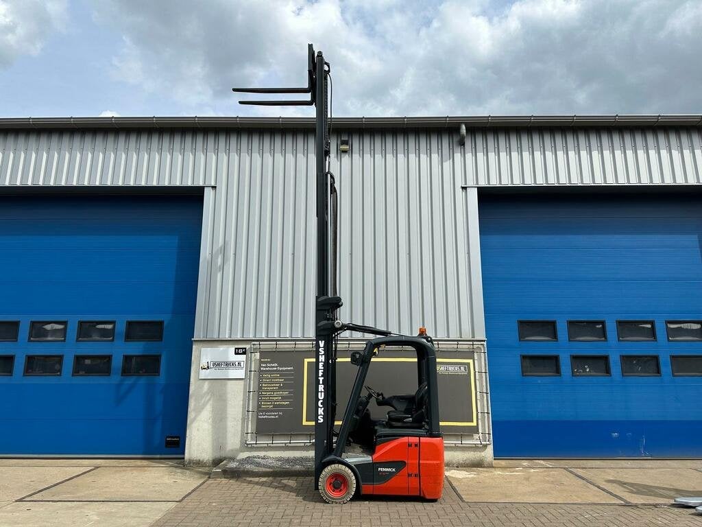 VS-22813 Elektrische triplex heftruck Linde E12 COMPACT, Linde, Heftruck, Info@linde-mh.de, 1000 tot 2000 kg