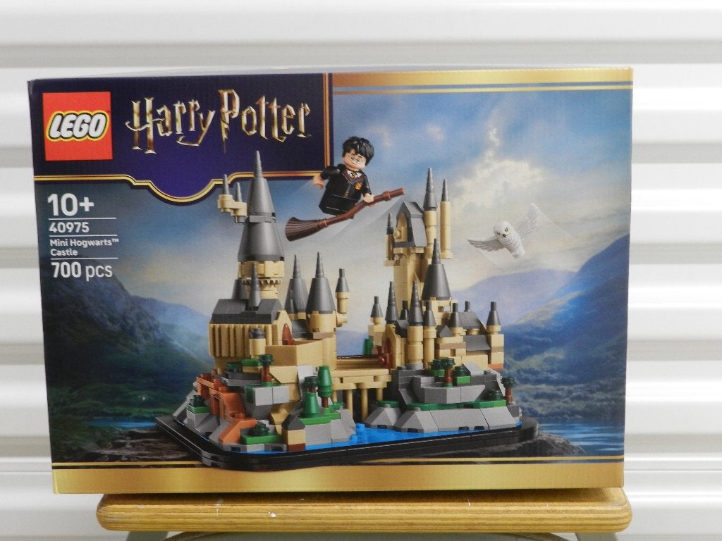 LEGO HARRY POTTER  Mini kasteel Zweinstein (40975), Ophalen of Verzenden, Complete set, Compleet, Lego