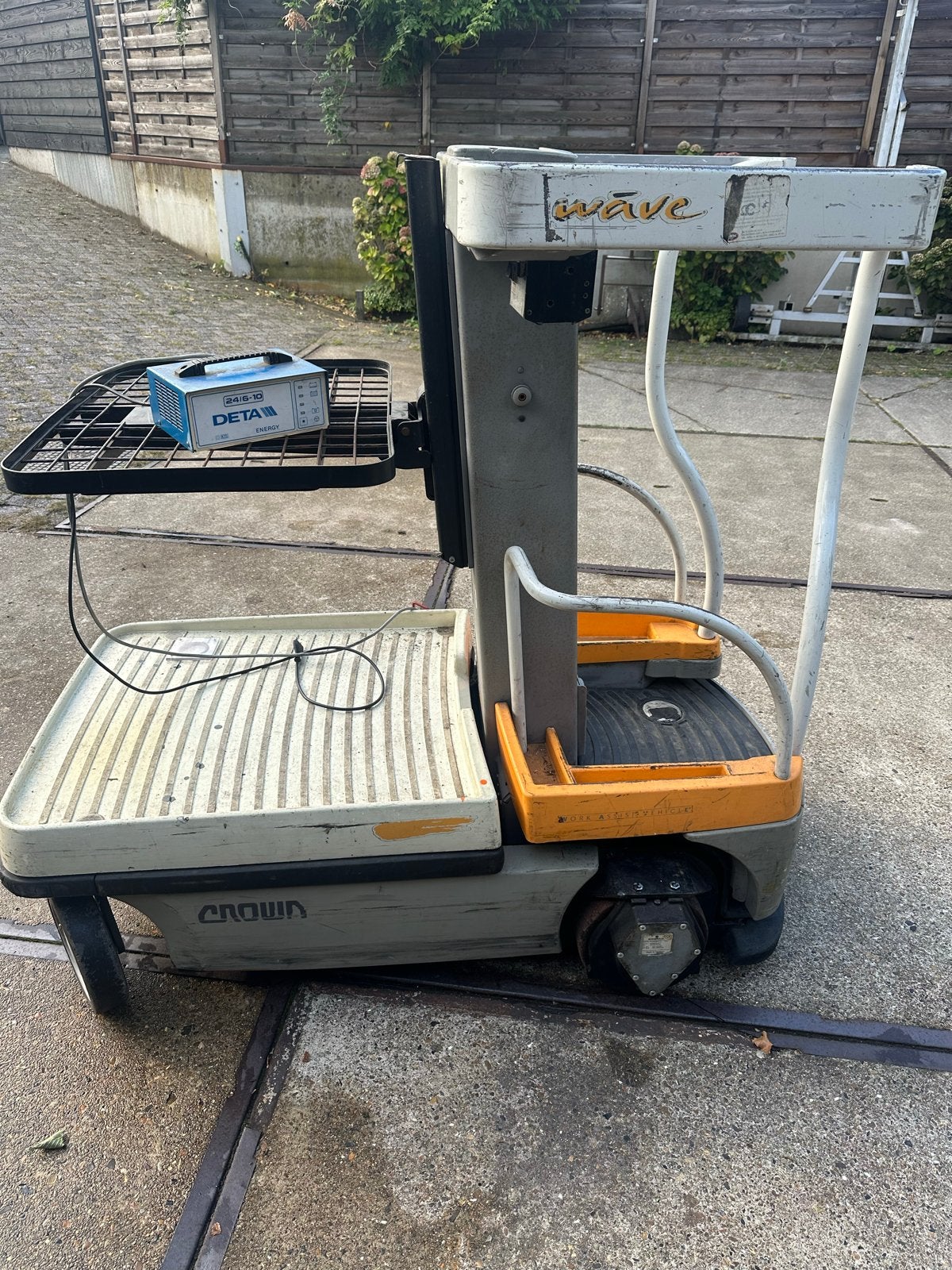 Crown-Wave Hoogwerker - Ideaal voor Magazijn & Huis, Zakelijke goederen, Tot 1000 kg, Ophalen, Elektrisch, Orderpicker