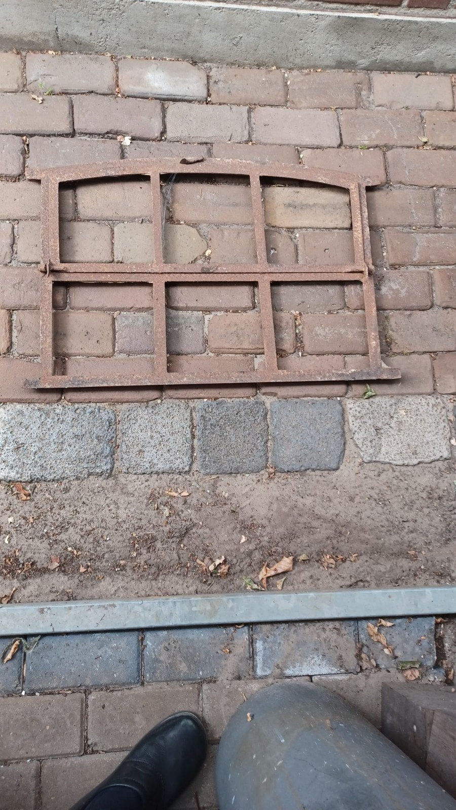 antiek oud metalen raam, Ophalen, Gevelraam of Ruit, Gebruikt, Minder dan 80 cm