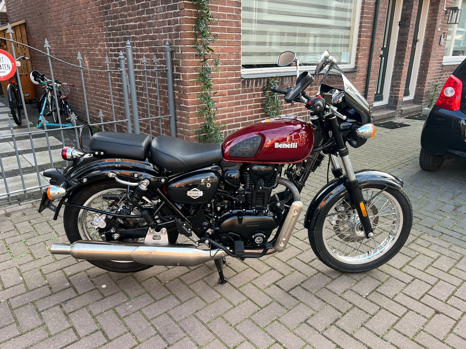 Benelli Imperiale 400 (bouwjaar 2022), Occasion, 374 cc, Particulier, Minimaal motorrijbewijs A2