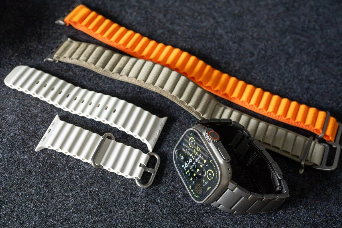 Apple Watch Ultra 2 incl. bandjes, Ophalen, Zo goed als nieuw, Zwart, IOS