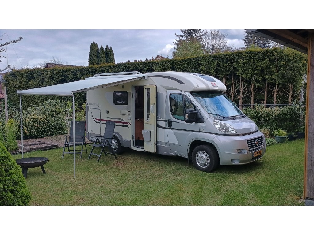 Adria Compact SP 2.3 JTD (1048000), Caravans en Kamperen, Campers, Chemisch toilet, Ringverwarming, Tot en met 2, Particulier