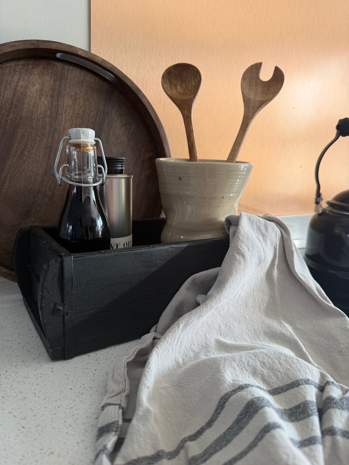 Bloomingville houten bakje - Zwart, Ophalen, Hout, Zwart, Landelijk