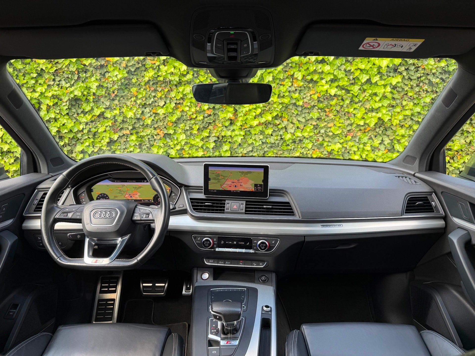 Audi Q5 3.0 TFSI SQ5 | Pano | Luchtvering | Trekhaak | B&O, Auto's, Automaat, Gebruikt, 2995 cc, Q5