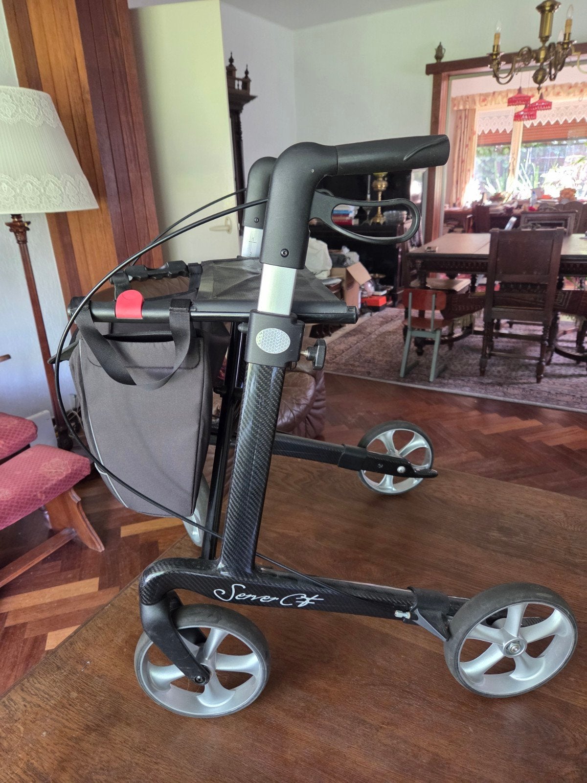 Carbon rollator Rehasense Server CF, Ophalen, Lichtgewicht, Zo goed als nieuw
