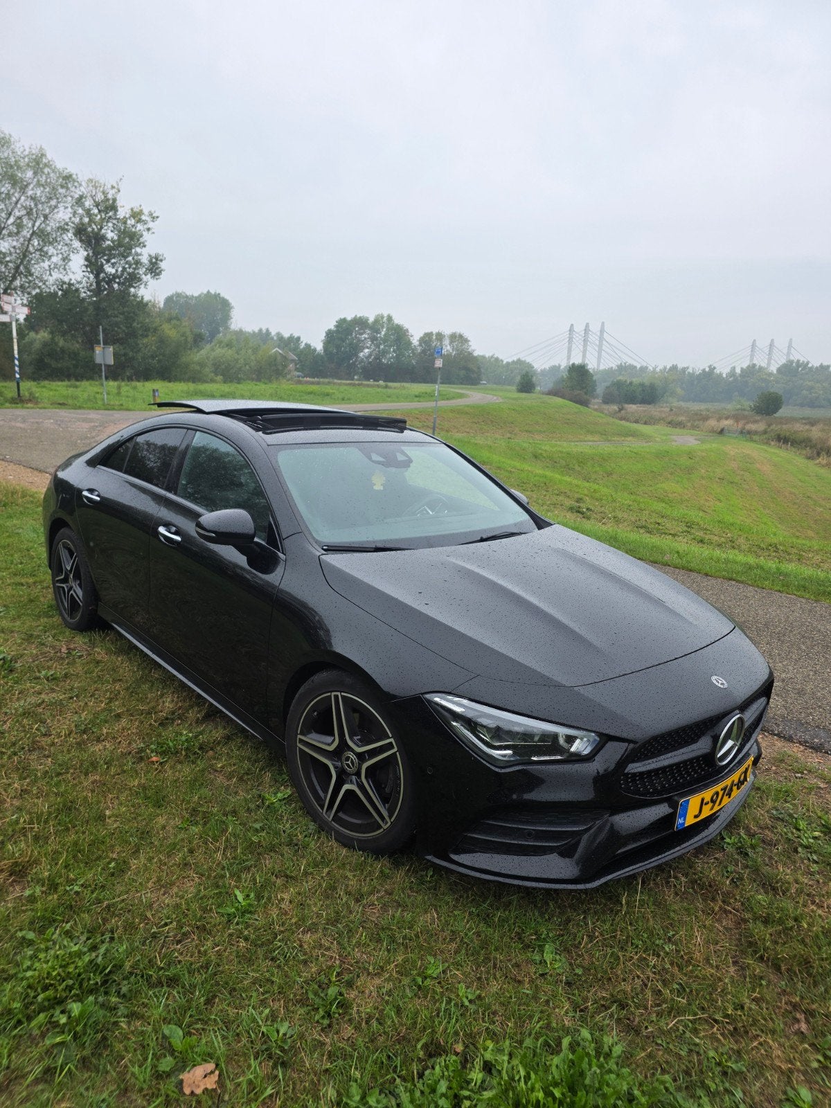 Mercedes-Benz CLA 180 136pk 7G-DCT 2020 Zwart, Auto's, Mercedes-Benz, CLA, 136 pk, 4 cilinders, Zwart