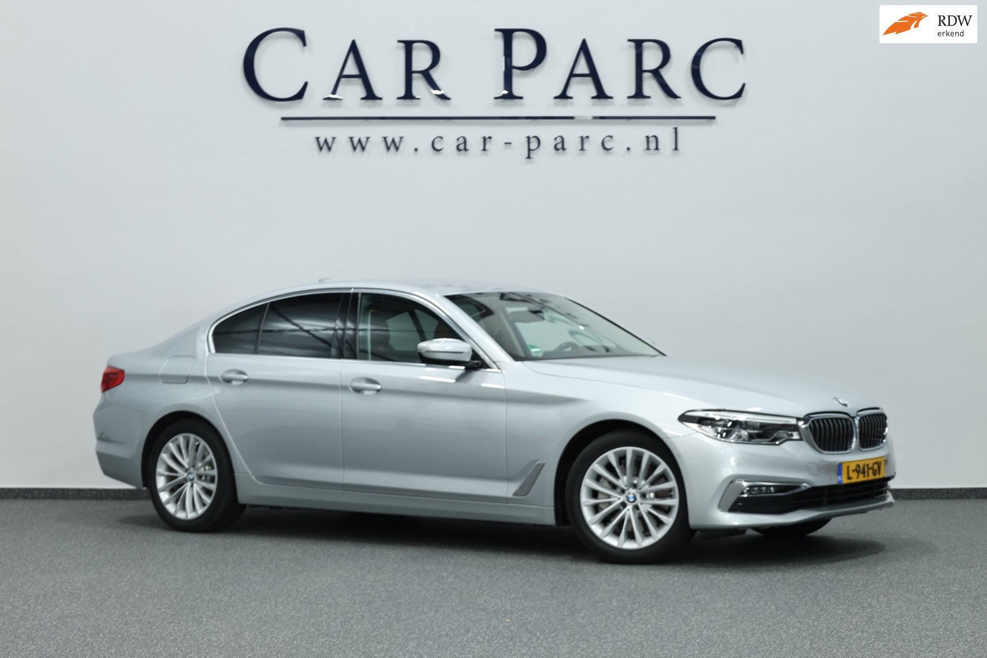 BMW 5-serie 530e iPerformance High Executive LED/VIRTUAL/SFE, Auto's, BMW, 1998 cc, Achterwielaandrijving, Gebruikt, 4 cilinders