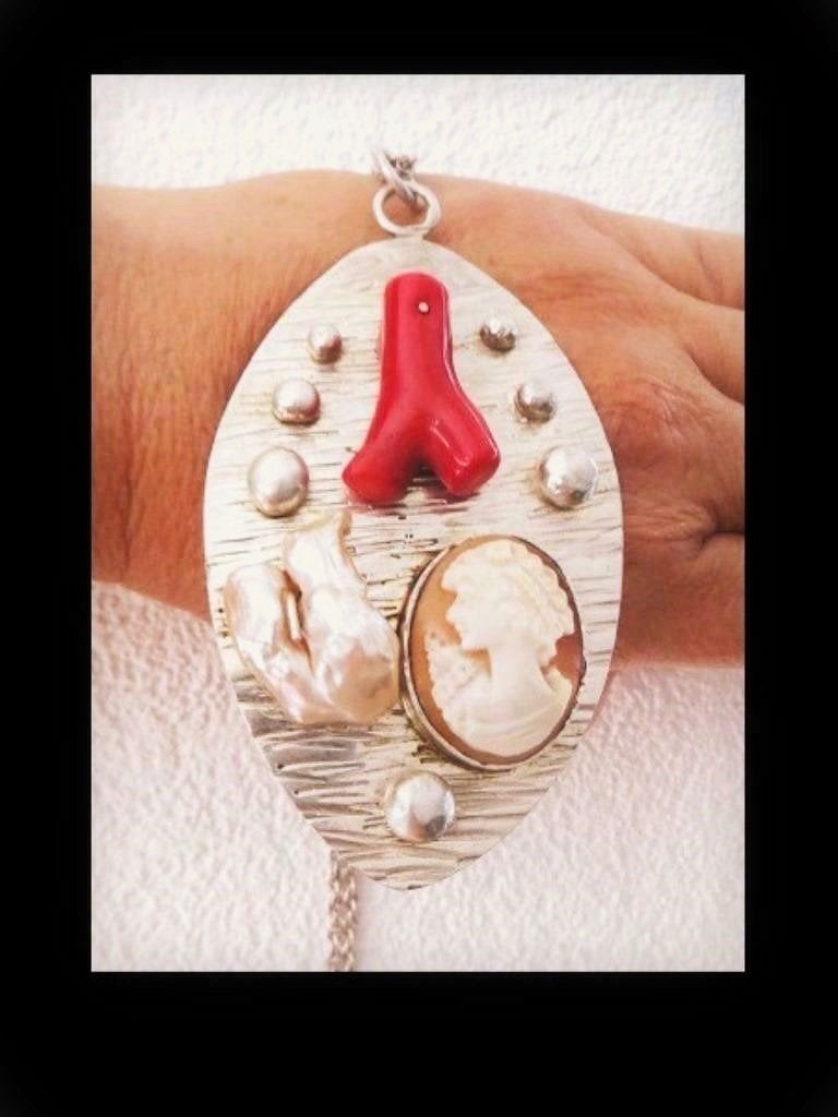 Zilveren Collier Bijzonder 9 cm Camee /Koraal/ Biwaparel!, Verzenden, Zilver, Ketting