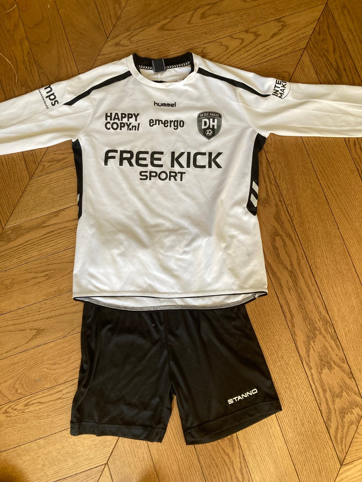 Die Haghe tenue maat 152 - Voetbaltenue, Maat XS of kleiner, Ophalen of Verzenden, Zo goed als nieuw, Overige typen