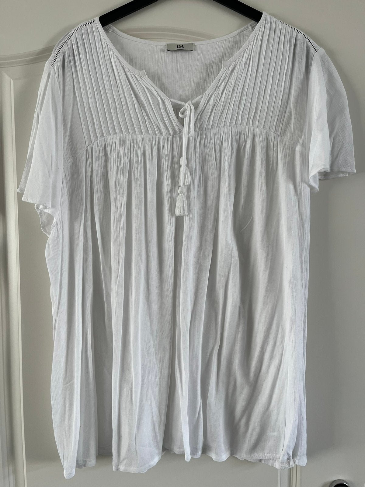 Wit shirt maat 52/54, Ophalen of Verzenden, Zo goed als nieuw, Wit, Shirt of Top