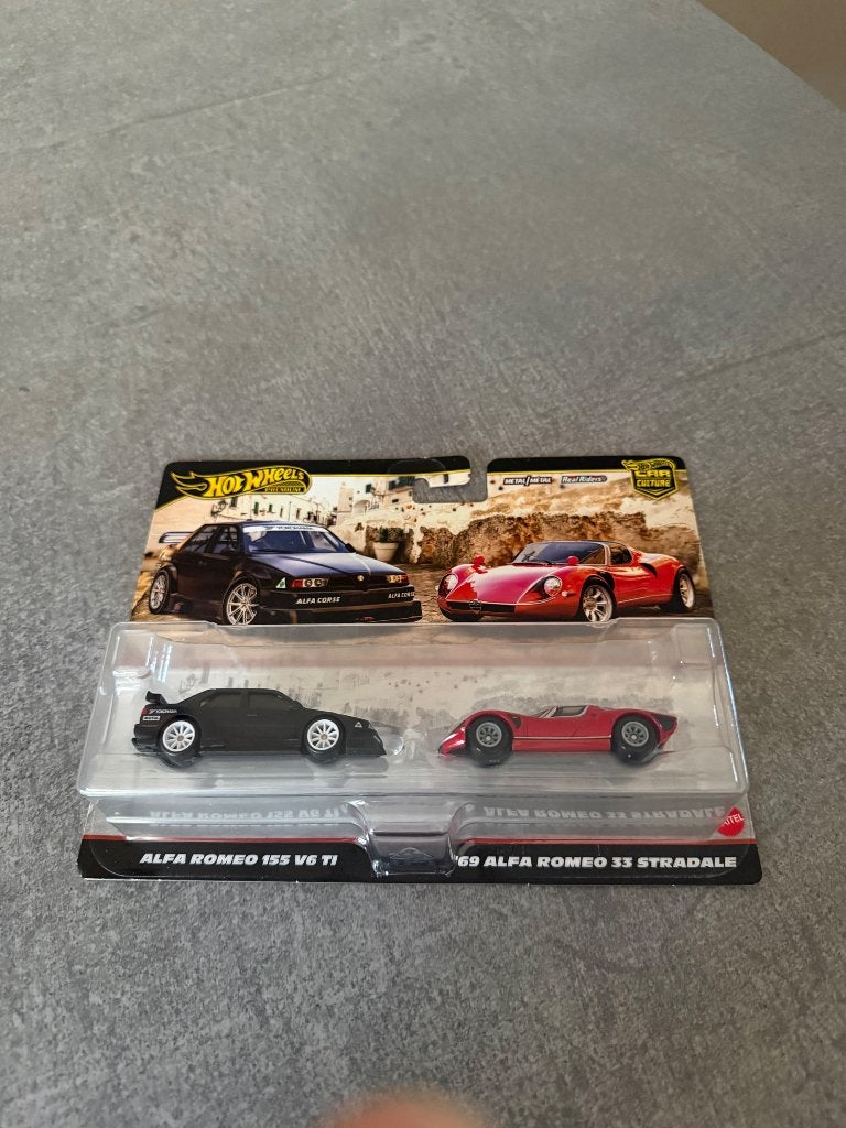 Hot Wheels Premium Alfa Romeo 155 DTM & 33 Stradale, Ophalen of Verzenden, Nieuw, Auto