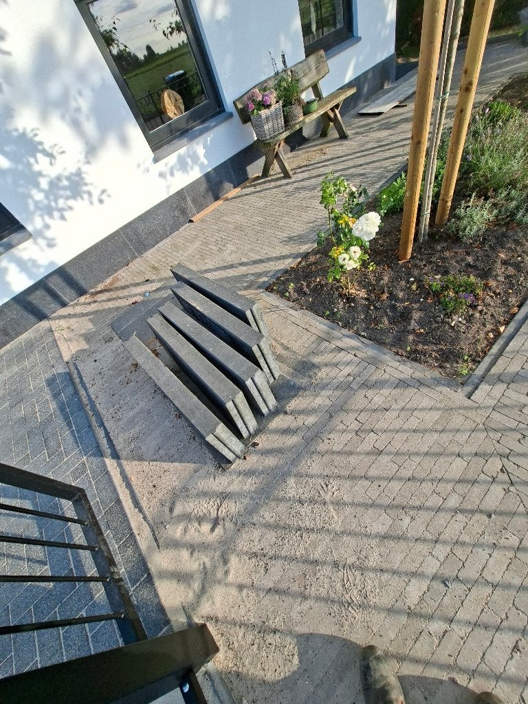 Opsluitbanden, Ophalen, Nieuw