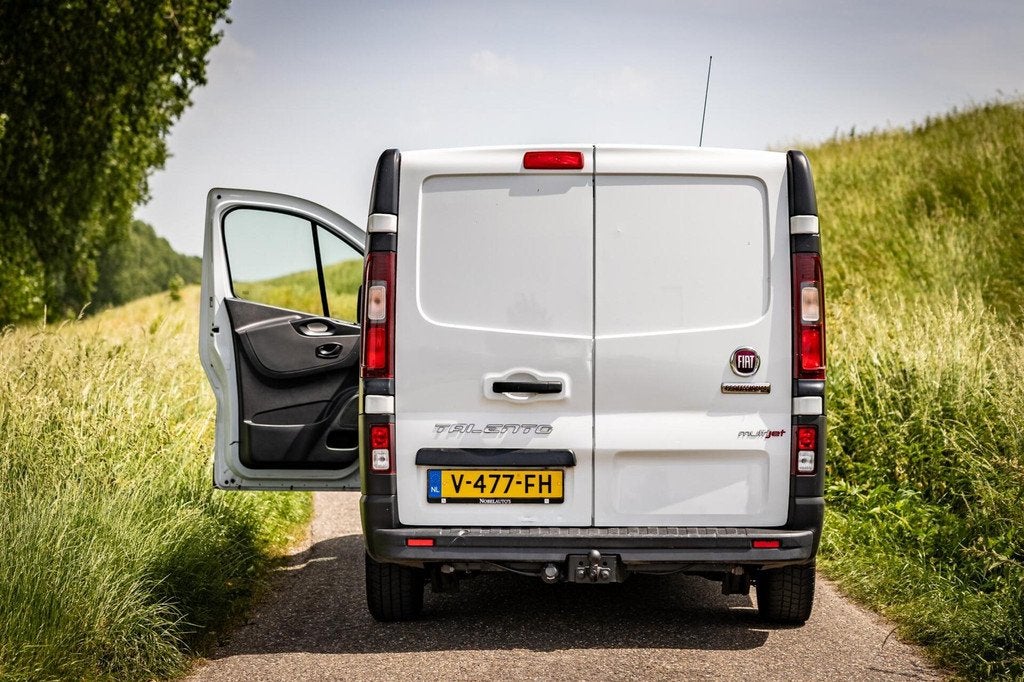 Fiat Talento 1.6 MJ L1H1 Actual |Nap |3 Persoons |Trekhaak, Auto's, Bestelauto's, Gebruikt, Euro 6, 2000 kg, Origineel Nederlands