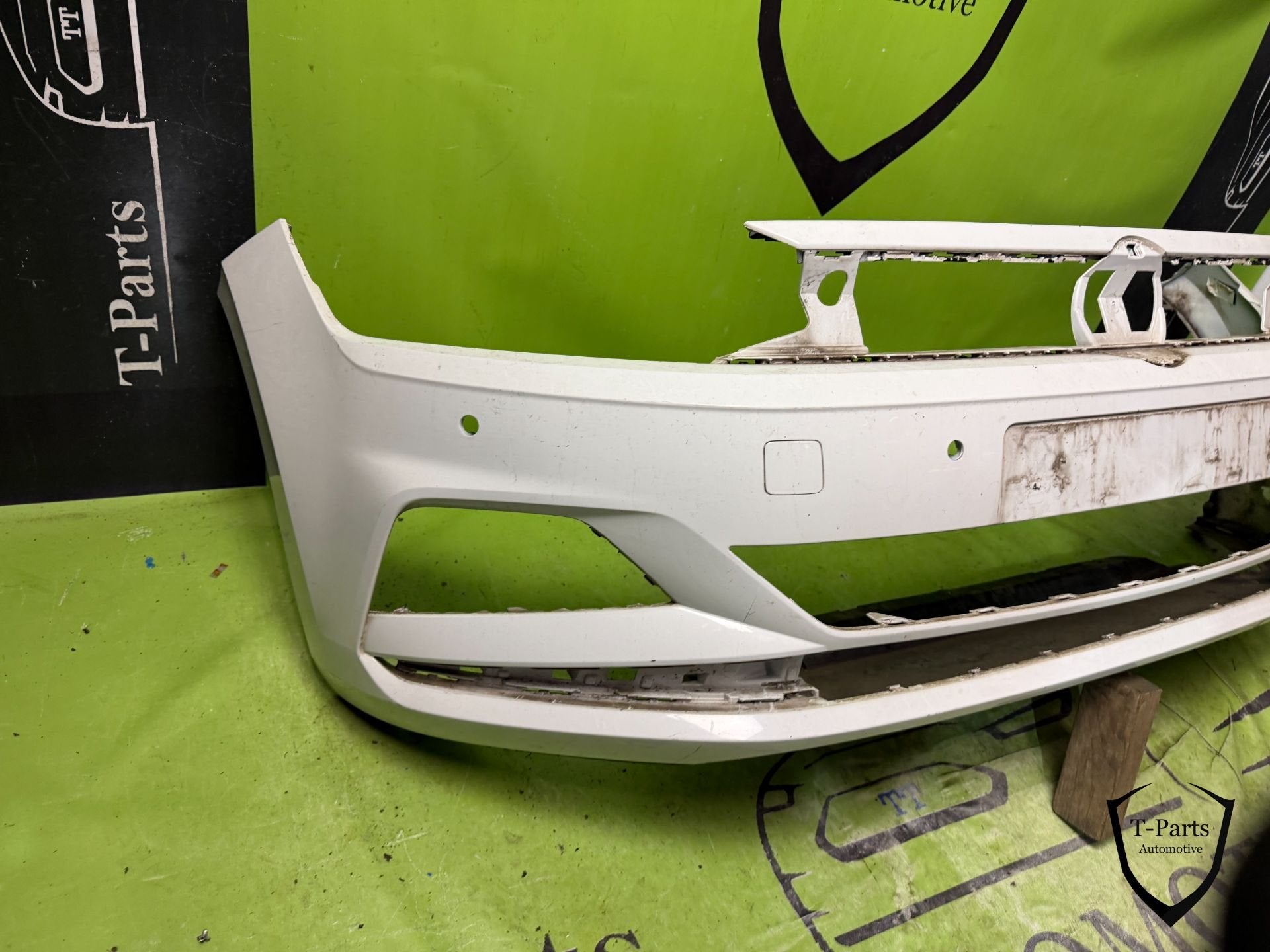 vw volkswagen polo 2G voorbumper bumper 17+ 4x pdc, Gebruikt, Volkswagen, Volkswagen AG, Bumper