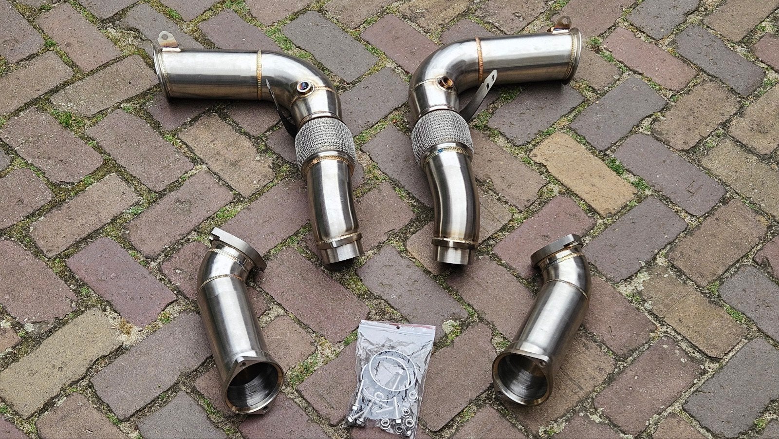 Uitlaat rvs downpipe BMW M5 G90 & M5 TOURING G99 2024+ ZIE, Ophalen of Verzenden, PERFORMANCE-EXHAUST.NL, INFO@PERFORMANCE-EXHAUST.NL