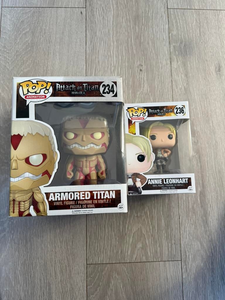 Funko POP! Lot #234 Armored Titan #236 Annie Leonhart, Verzamelen, Poppetjes en Figuurtjes, Ophalen of Verzenden, Gebruikt