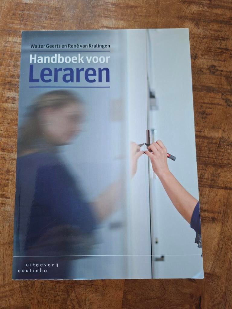 Walter Geerts - Handboek voor leraren, Walter Geerts; René van Kralingen, Sociale wetenschap, Ophalen of Verzenden, Zo goed als nieuw